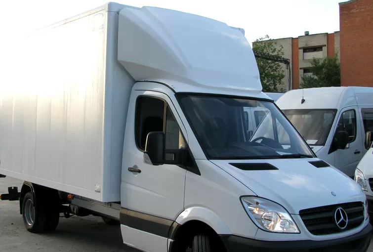 Установка аэродинамического обтекателя на Mercedes Sprinter